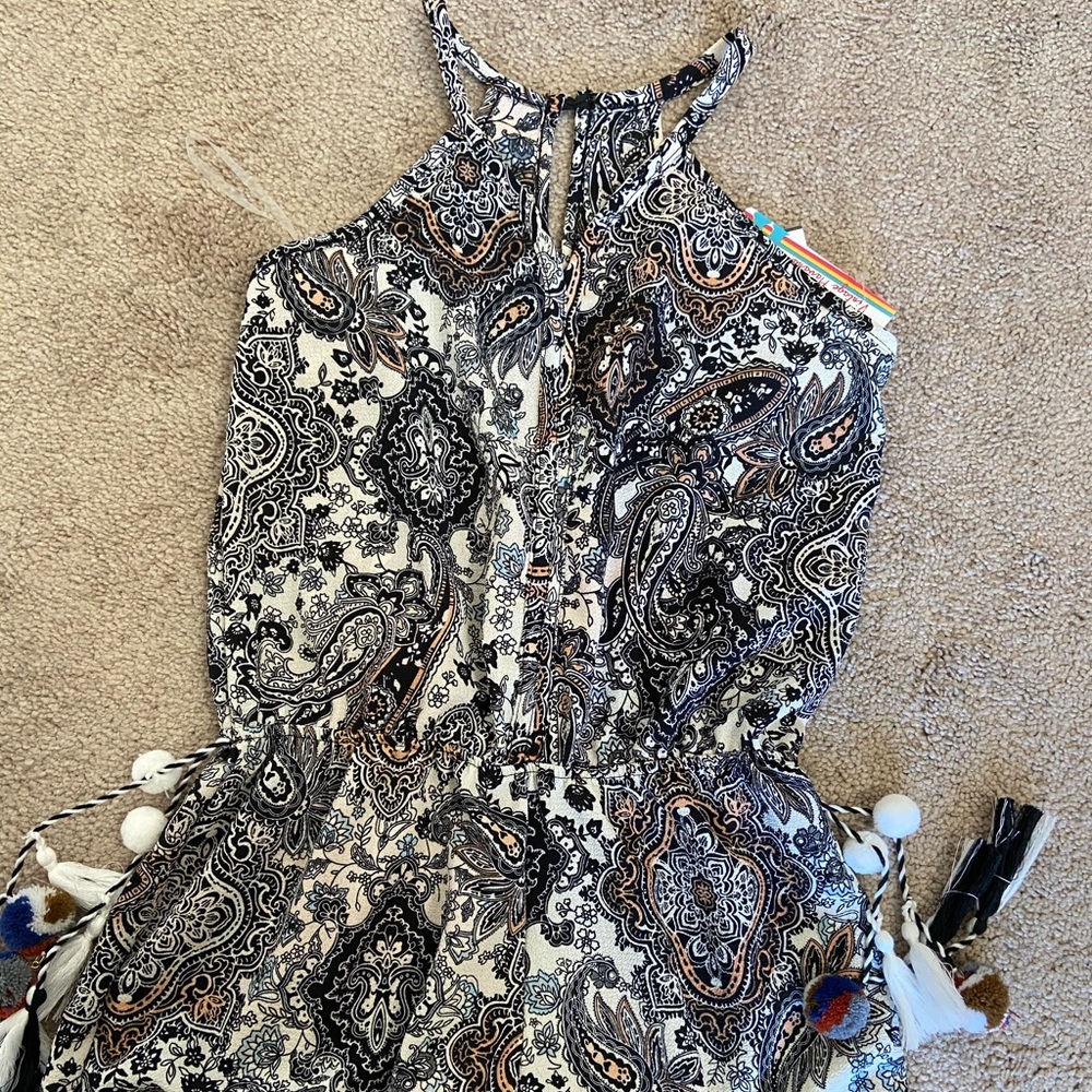Floral side tassel romper